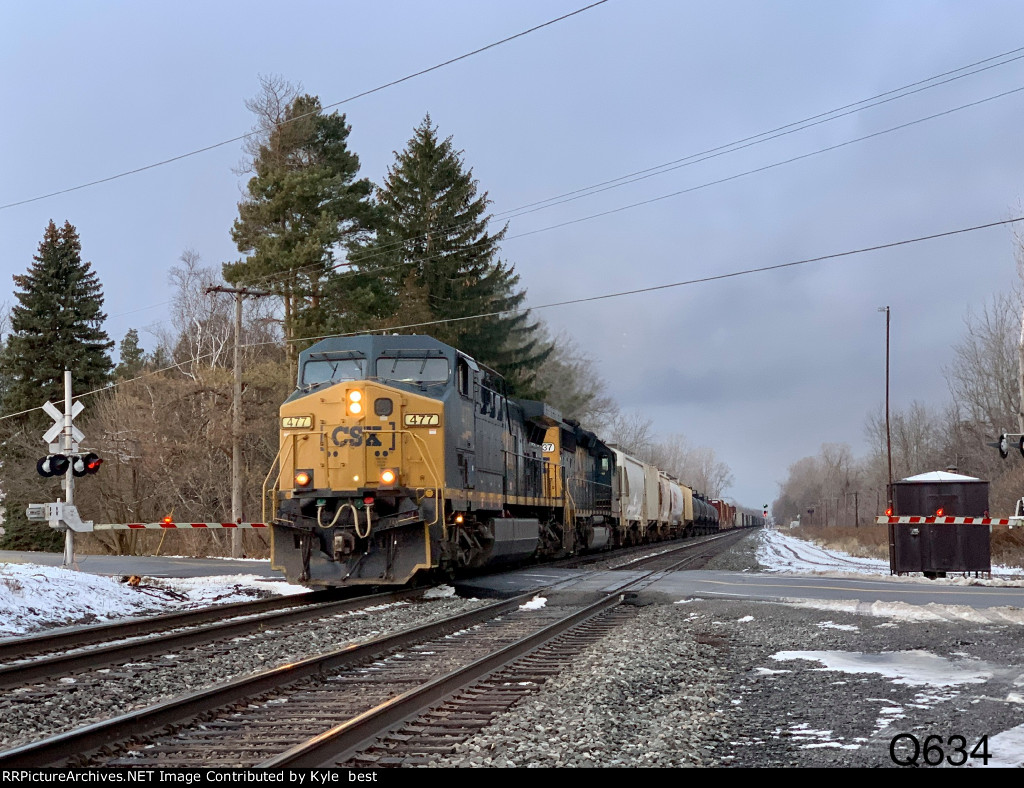 CSX 477 on Q634